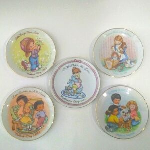 Avon Mother's Day Collectible Plates Set Of 5